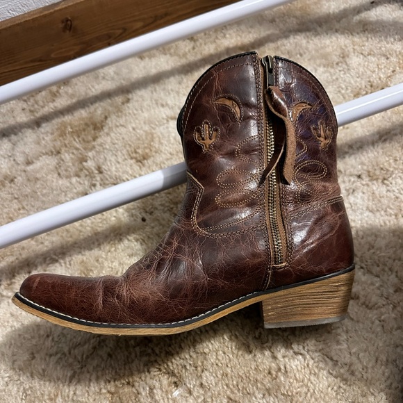 Women’s Dingo Western Boots - Picture 3 of 7